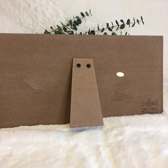 Collins • Woden Picture Frame - Picture 2 of 3